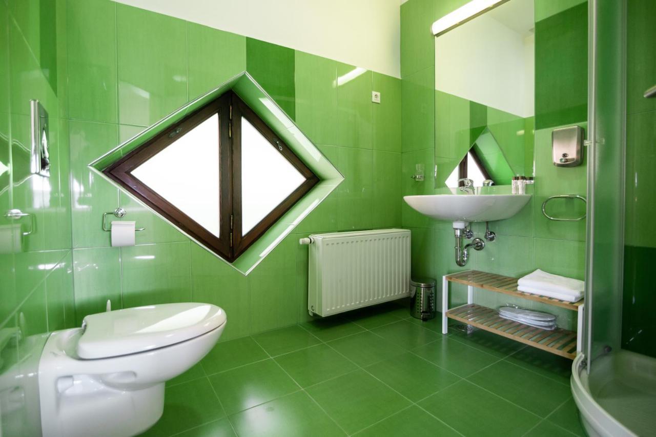 Apartments Strmol Церкле на Горенскем Екстериор снимка