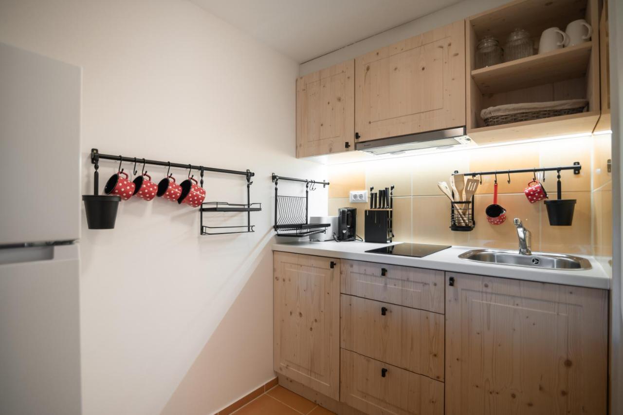 Apartments Strmol Церкле на Горенскем Екстериор снимка