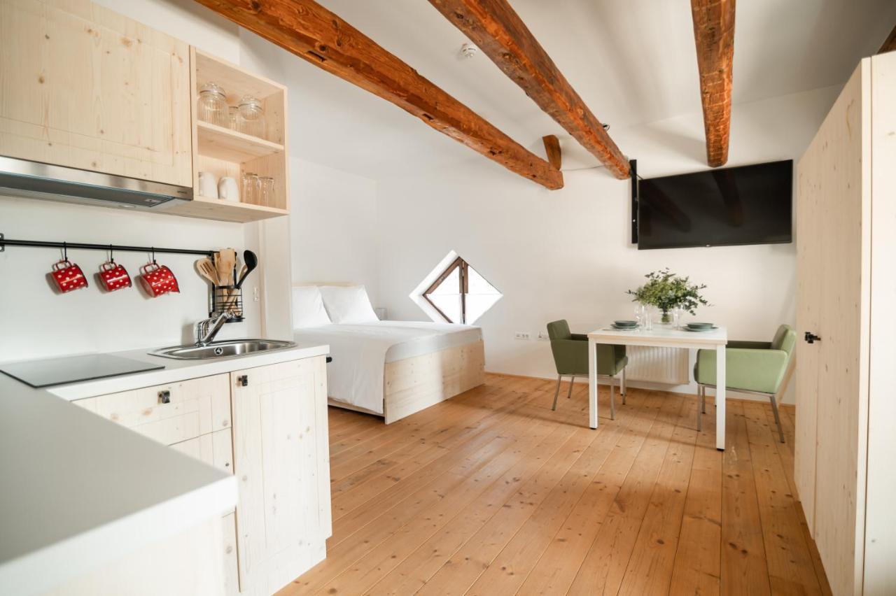 Apartments Strmol Церкле на Горенскем Екстериор снимка